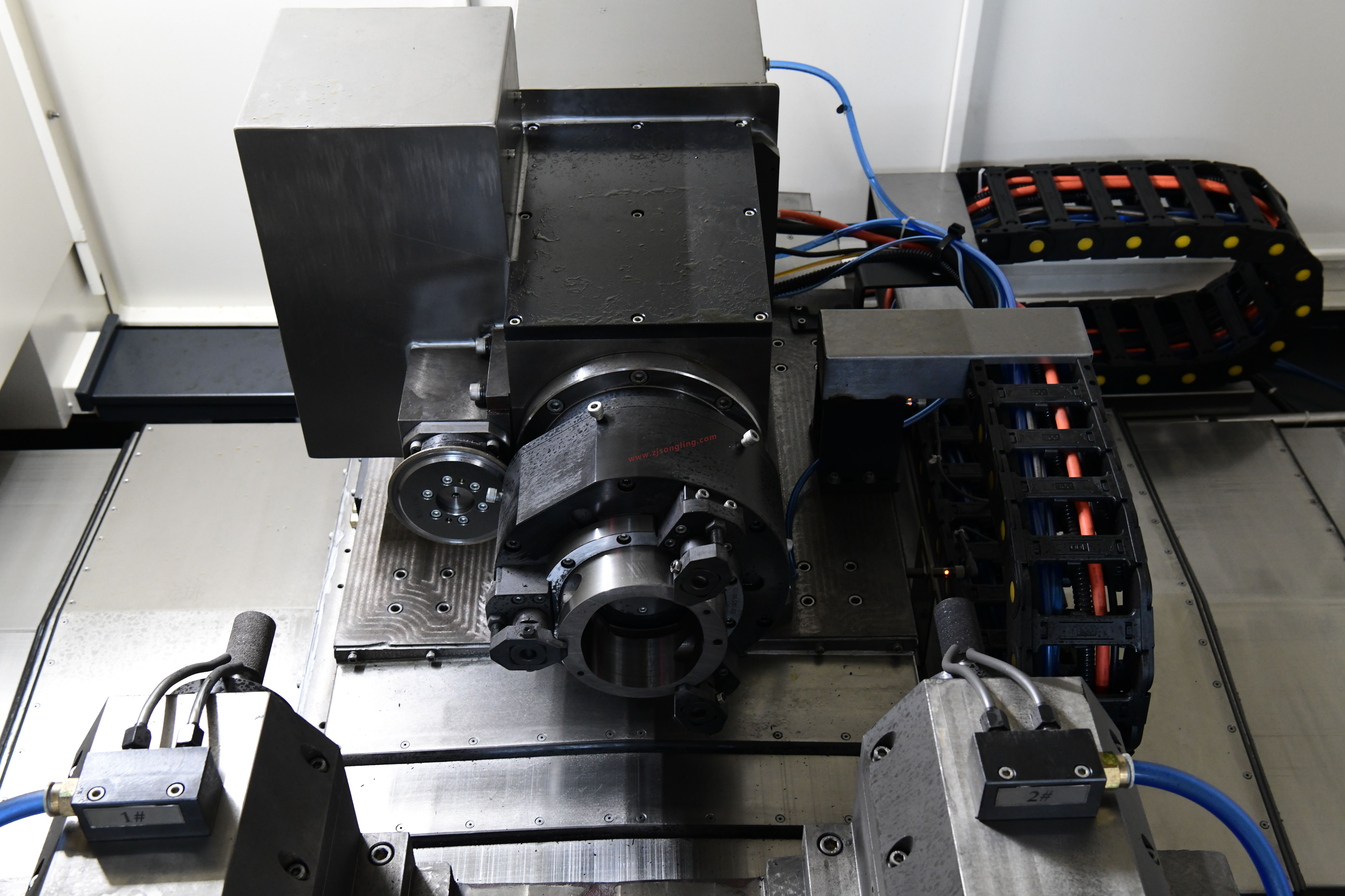 SL006/SL006B Cam Ring Profile Grinding Machine
